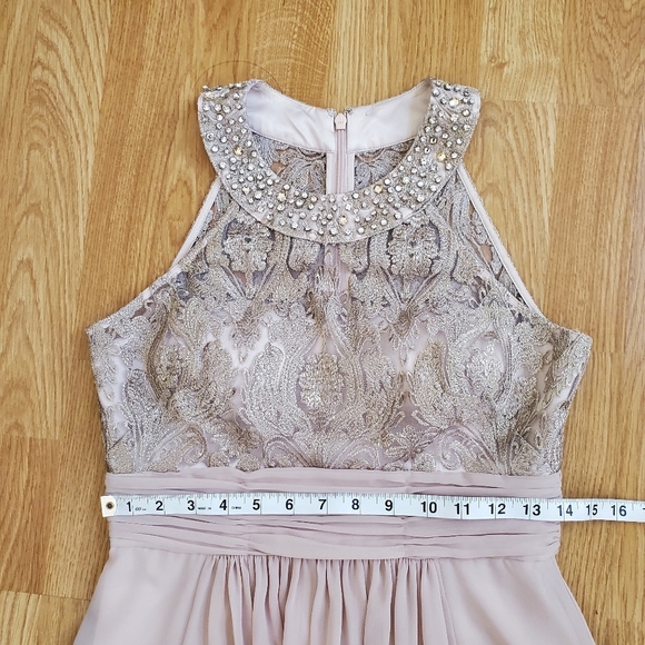 Eliza J Lace Bodice Gown size 2 Petite in Beige - Picture 8 of 13